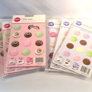 Wilton Plastic Candy Molds for Truffles Mint Discs and Roses in Bloom